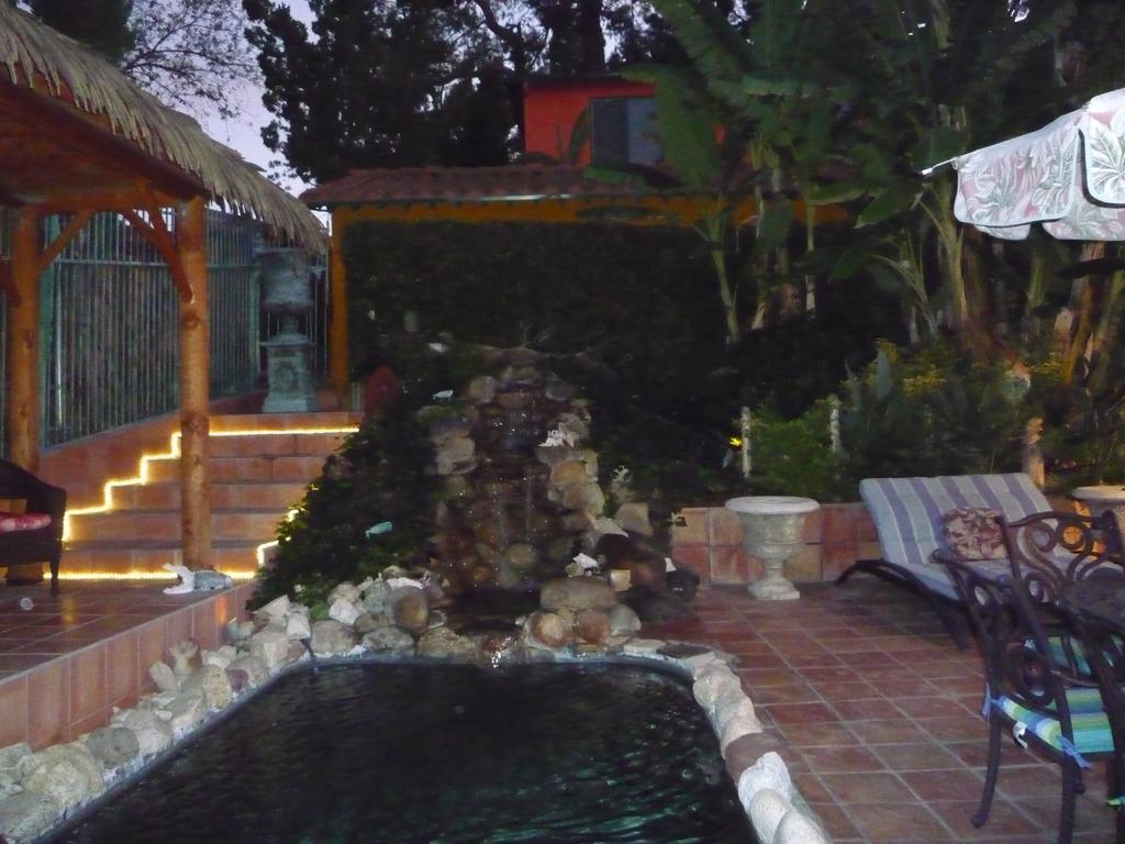 Woodland Hills Calabasas Guesthouses Los Angeles Exteriör bild